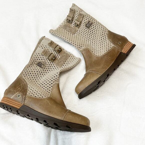 SOREL Major Pull-on Perforated Distressed leather boots Women's Size 7.5 taupe - Picture 9 of 10